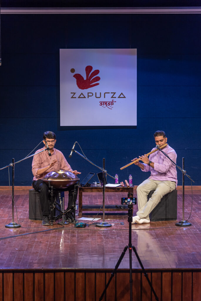 Live Handpan Echoes performance on stage at Zapurza Pune auditorium