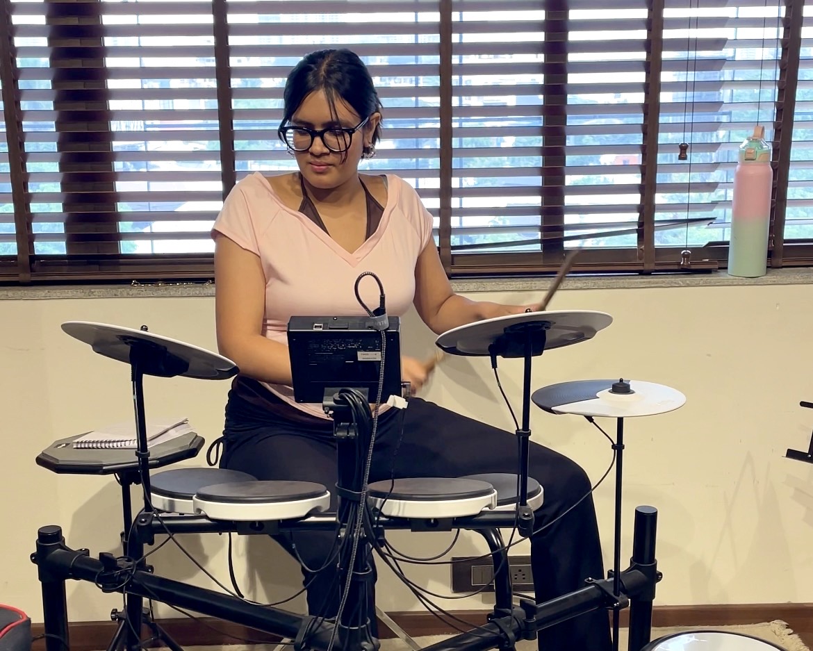 Personal drum instructor in Koregaon Pune for drums coaching at home in Baner Pune